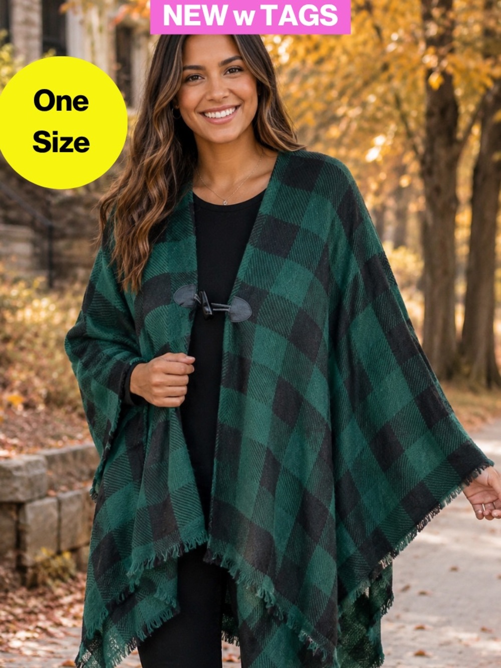 NEW w/TAGS 🏷️ 2/for $20 🪩 Green Plaid Poncho (One Size Fits Most)